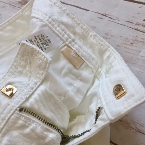 Michael Kors White Gold Studded Boot Leg Jeans - Picture 5 of 8